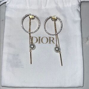 Dior Gold Chain Pearl Earrings